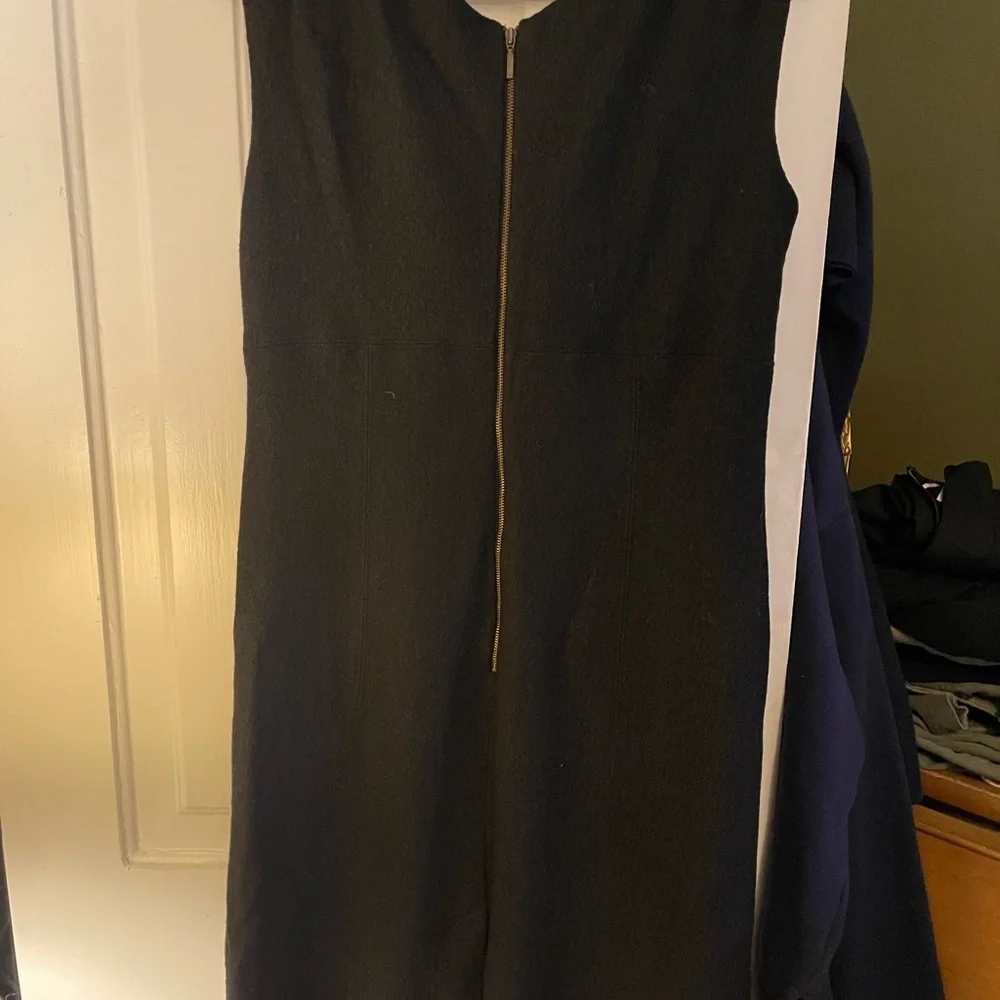 Banana Republic NWT Classic Black Dress - Picture 5 of 5